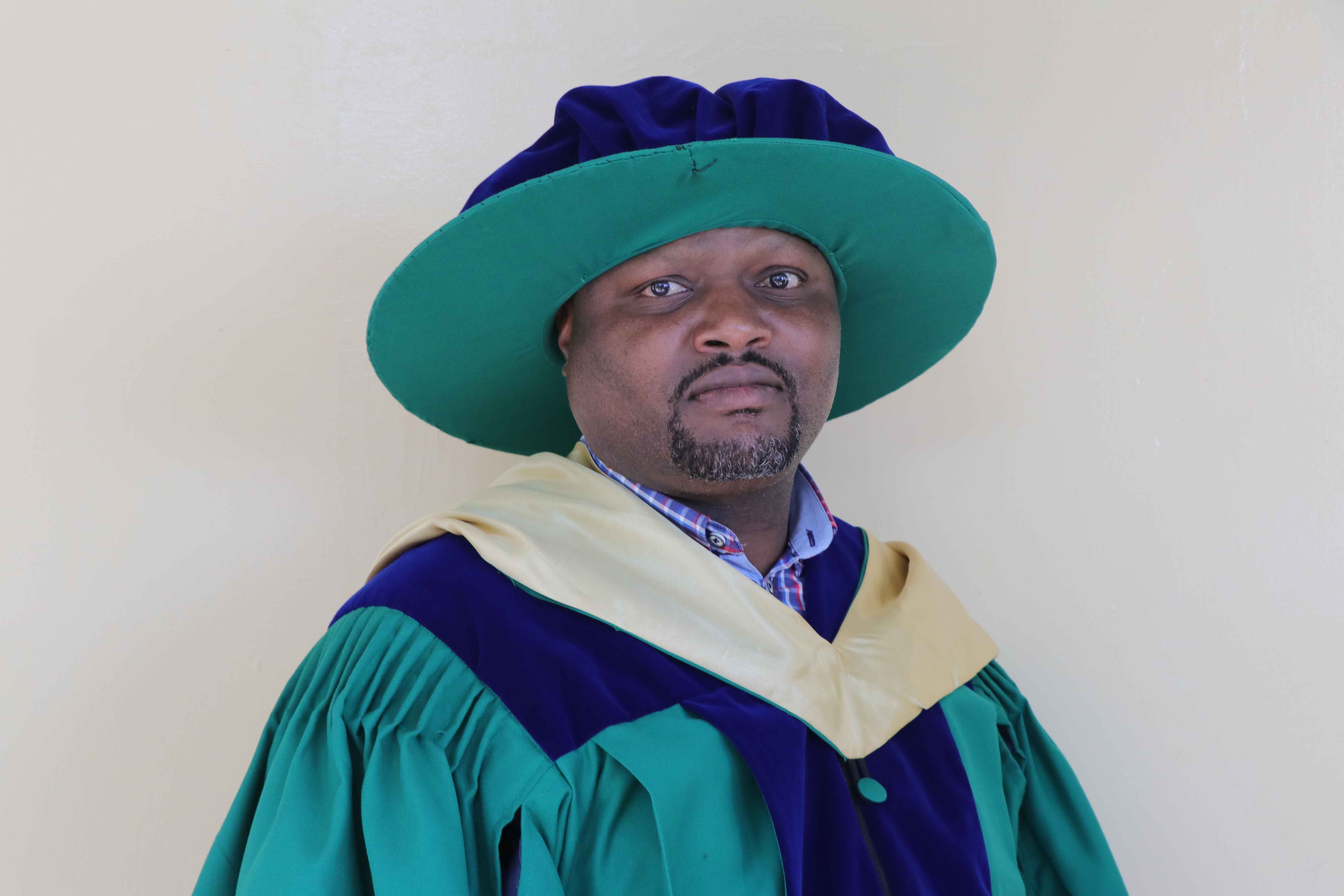 Profile avatar for Dr. Robert Karieko Obogi